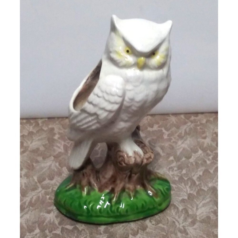 Owl Planter ceramic porcelain 7" white green sitting on tree branch UNIQUE EUC